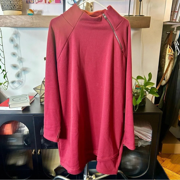 NWT - Athleta Cozy Karma Asym Pullover Sweatshirt Top Decadent Red 2XL - Picture 5 of 12